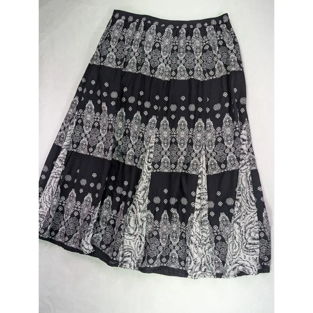 VTG Choices Womens XL Black White Medallion Paisley Boho Maxi Skirt